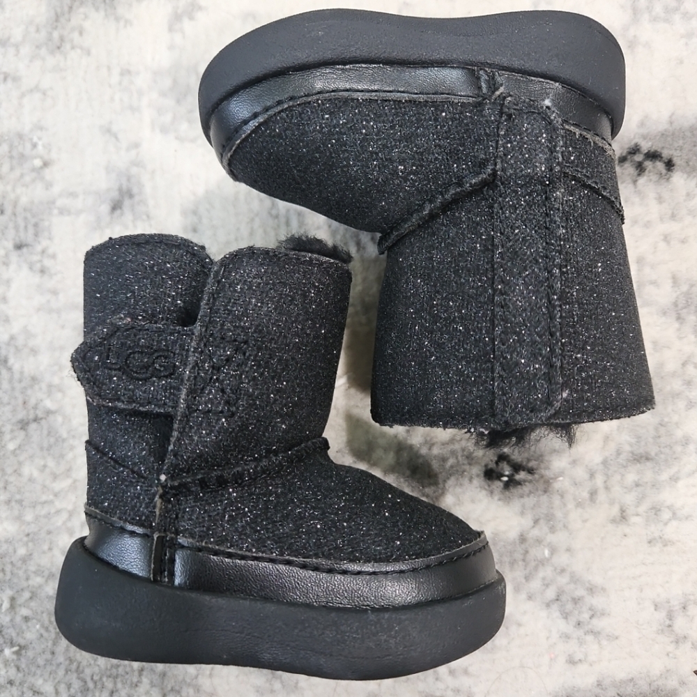 UGGS Glitter Boot